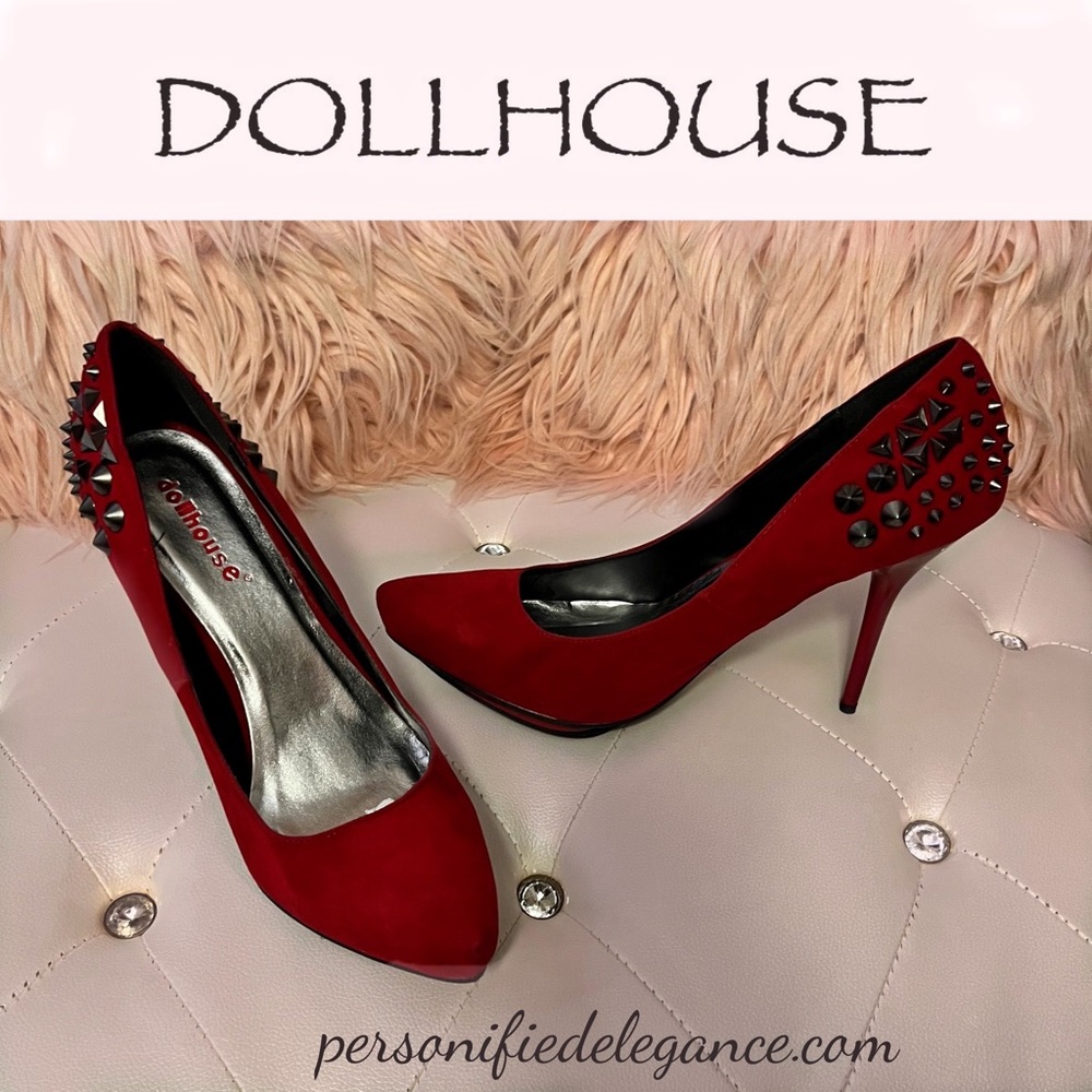 NEW Dollhouse Virus-01 Red Studded Platform Pumps Heels Size 11M